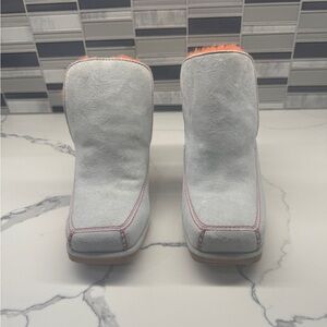 UGG Gray Ankle Boots with Suede Upper and Chunky Sole Eckhaus Latte Size 9